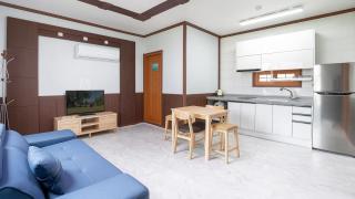 Taean Anmyeondo Lake and Sea Village Pension - Anmyeon - 8
