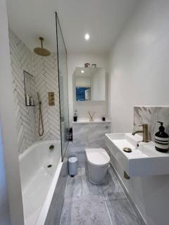 Stunning 2 bed apartment Fulham - Londra - 6