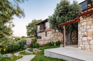 Baska Urla Otel - 8