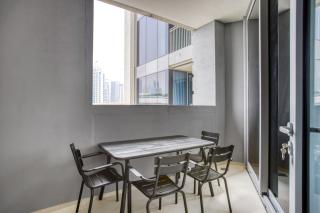 Blueground 5242 Tower Sea View pool elev DXB-1142 - 5