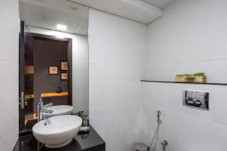 Blueground Sheikh Zayed Rd pool gym DXB-187 - 1