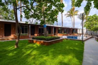 Coco Bliss By Mauli Stays - Manor - 4