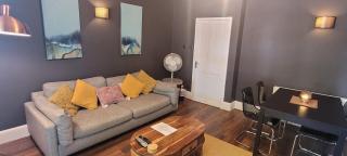 *Leamington Apartments* - Avenue Road - 1 bedroom apartment - 4