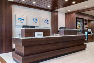 Hilton Garden Inn Boise Spectrum - Boise - 1