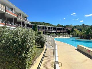 La Terrasse du Liouquet 106 - Piscine et Mer - 8