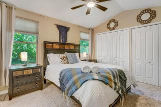 Aspen Glen Pet-Friendly w Nintendo & SmartTVs - 7