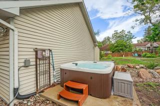 Redwood Haus Premier Spot Hot Tub BBQ - 6