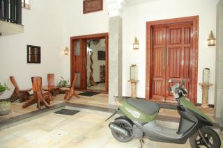 Happy Resorts Colombo - Matagoda - 1