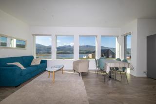 Villa in Akureyri with a hot tub and scenic view - Akureyri - 5