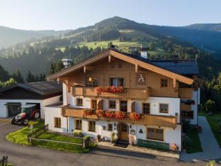 Hotel Gasthof Erbhof Anderlhof - Leogang - 0