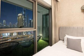 Downtown - Burj Khalifa Facing - 2 Bed Luxe Apartment - Dubai - 2