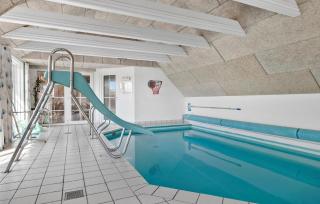 5 Bedroom Cozy Home In Ringkøbing - 1