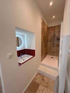 Une Nuit en Provence Appartement Authentique - Beaucaire - 7