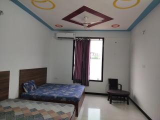 Ashirwad Hotel - 1