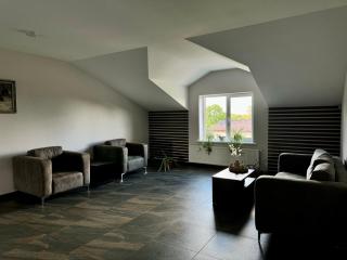 Ні пуху, ні пера! - 7