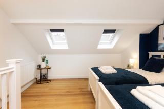 Contractors,Parking,Wifi, SmartTV - Heeley - 2