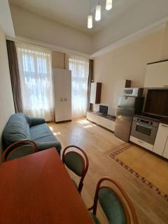 Lovely apartment in the centre at Opera - Budapest - 5