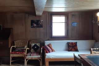 Absolut ruhige Aussichtslage in uraltem Holzhaus - 8