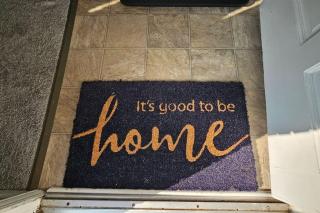 2BR Retreat sleeps 5 near ECU Stadium and Hospital - 2