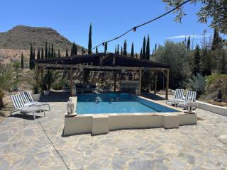 MiLuna Oasis Suites - Sleeps4-Pool-MountainView - Gacia - 2