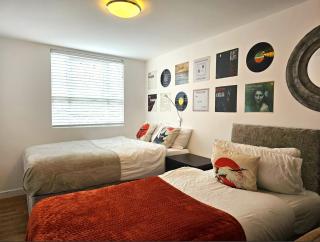 Sidemersey Livings - Spacious Loft for bigger groups - Very Central and Cosy - Liverpool - 3