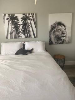 Hollywood Townhouse steps to beach and famous Broadwalk - 9