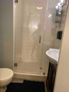 Hollywood Townhouse steps to beach and famous Broadwalk - 3