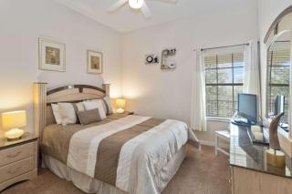 Third floor 3BR condo close to Disney - 6