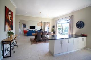 Family home+views+pets+garden+solar - Kapstadt - 4