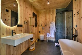 Black Deer - z Sauną na Tarasie, Jacuzzi i Widokiem na Góry - by Deer Hills Luxury Apartments - 4