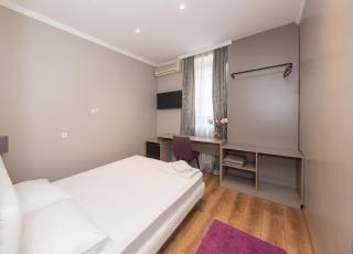 Garni Hotel Mediteraneo - Novi Sad - 6