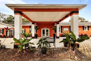Banana Leaf Villa-Vintage Vibes- King Suite - Orlando - 0