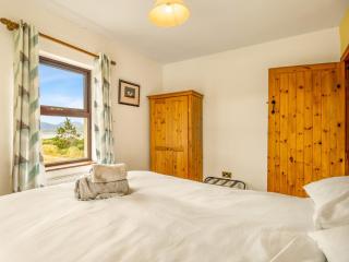 Glynsk Pier Cottage - 1