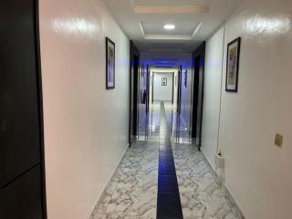 Luxury Hotel Deluxe Room - Sleeps 2 - Gym - Pool - Lekki - 6