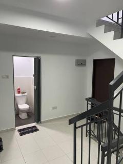 Azzahra Homestay Scientex Kundang Jaya - Rawang - 4