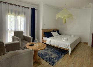 Fun-ville Vacation Home - 4