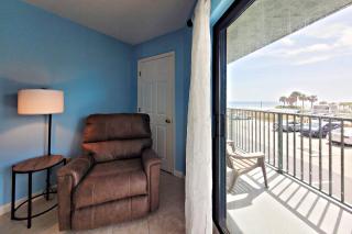 Sunglow Resort Condo Unit #207 - Daytona Beach Shores - 1