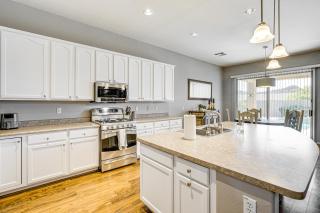 Hot Tub and On-Site Hiking Phoenix Retreat! - 2