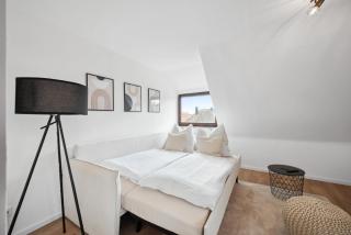 Malu Rooms - Top Lage, Kostenloser Parkplatz, Klima, Netflix, 24h Checkin - Ludwigsburg - 4