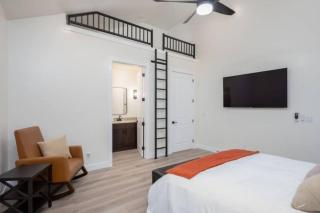 Sand Hollow Hangout - 7