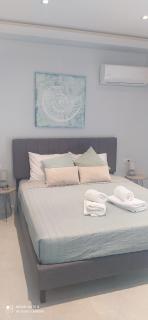 Varres Luxury Apartment - Akrotiri - 4