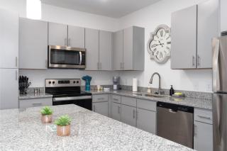 Luxury 1 BR near Oak Mt State Park - 9