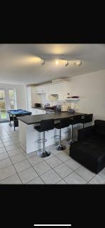 Multiple rooms available in house In Buckingham Park - Weedon - 6