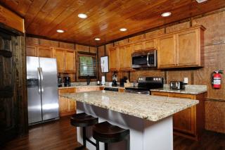 Bearadise Cove By Colonial Properties - 1