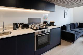 Lignum Suite by CasaCity - Manchester - 4