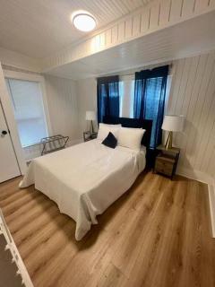 Bluebell Bliss Midtown Retreat - 4mi to Downtown - Memphis - 1