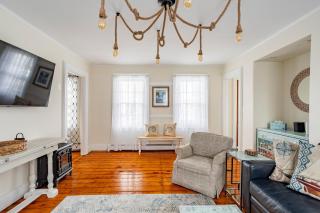 Cheerful Historic 3 BR Townhouse Downtown Mystic - Stonington - 3