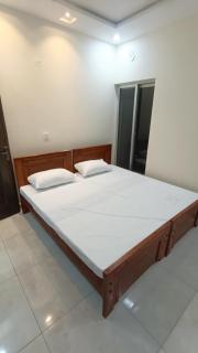 Continental Boys Hostel-Royal Heights - 2