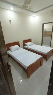 Continental Boys Hostel-Royal Heights - 3