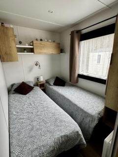 Mobile-home 3 chambres chaleureux et calme - Seillac - 7